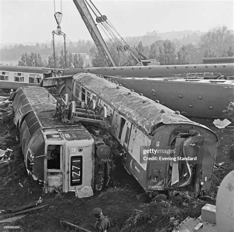 eltham well hall crash.